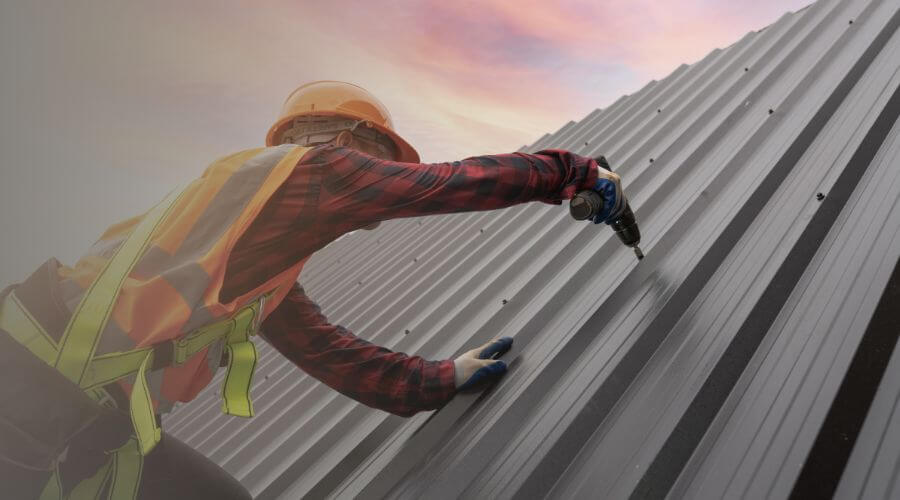 Professional gutter cleaning in Palmyra, WI